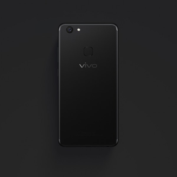 Vivo V7 Plus