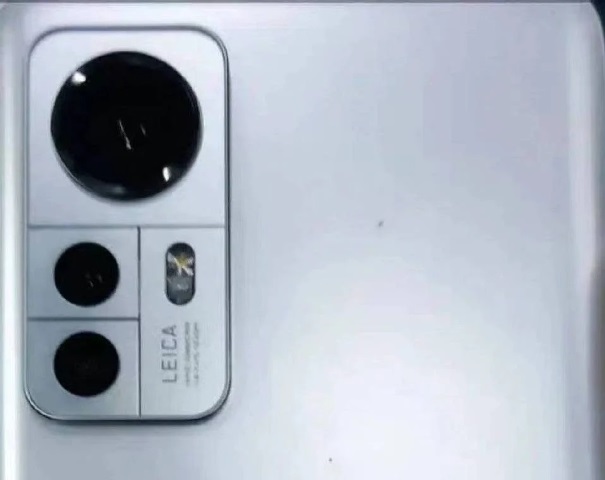 Gambar ponsel Xiaomi dengan kamera Leica