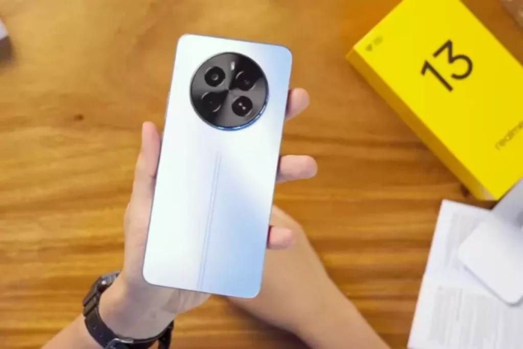 Realme 13