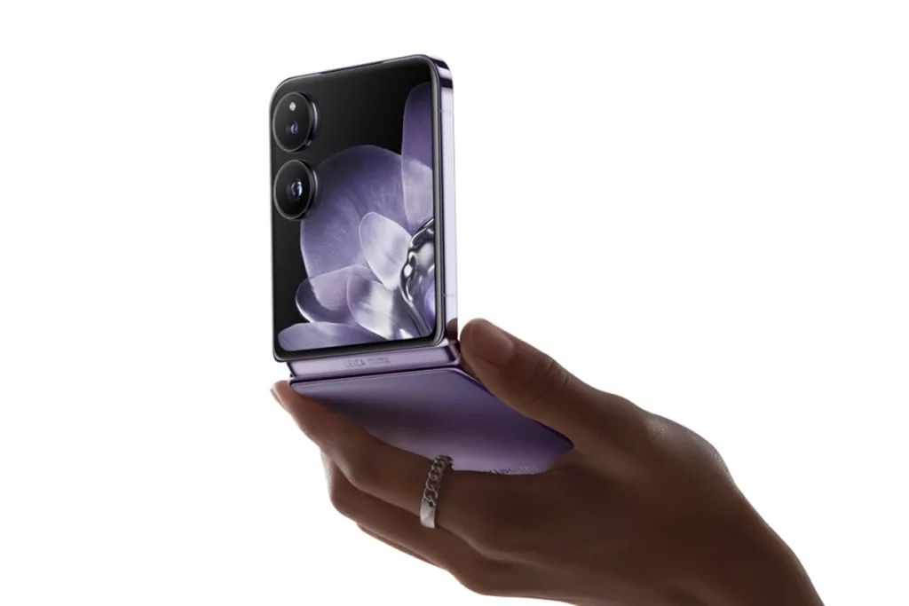 Xiaomi Mix Flip