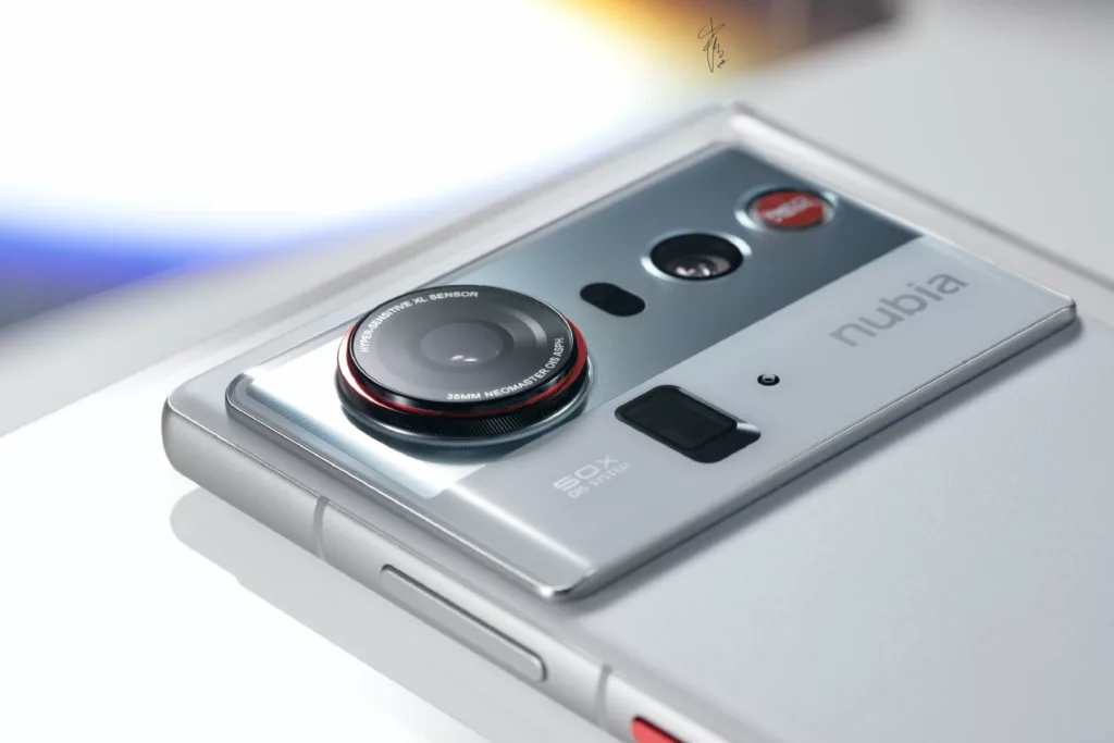 HP Nubia Z80 Ultra Debut, Bawa Revolusi Kamera dan Performa AI Terbaru HP ZTE Nubia Z80 Ultra